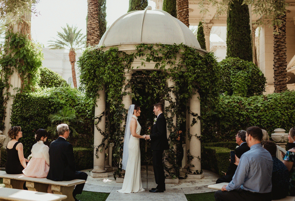 A summer intimate wedding at Caesars Palace and Carmine’s in Las Vegas, by Vegas Wedding Visuals